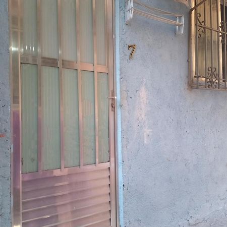 Kitnet Maysa Em Benfica Rj Рио-де-Жанейро Экстерьер фото